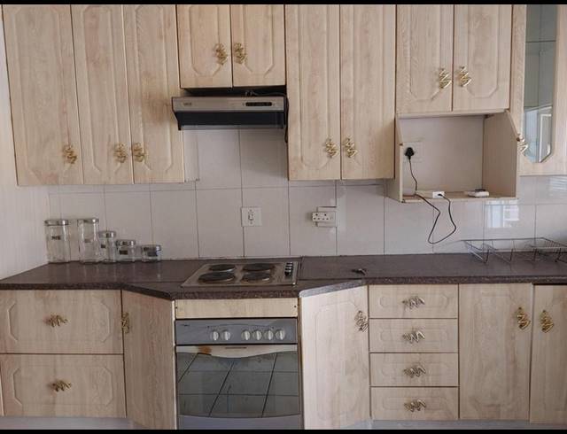 3 BEDROOM PROPERTY TO RENT IN PRESIDENT PARK